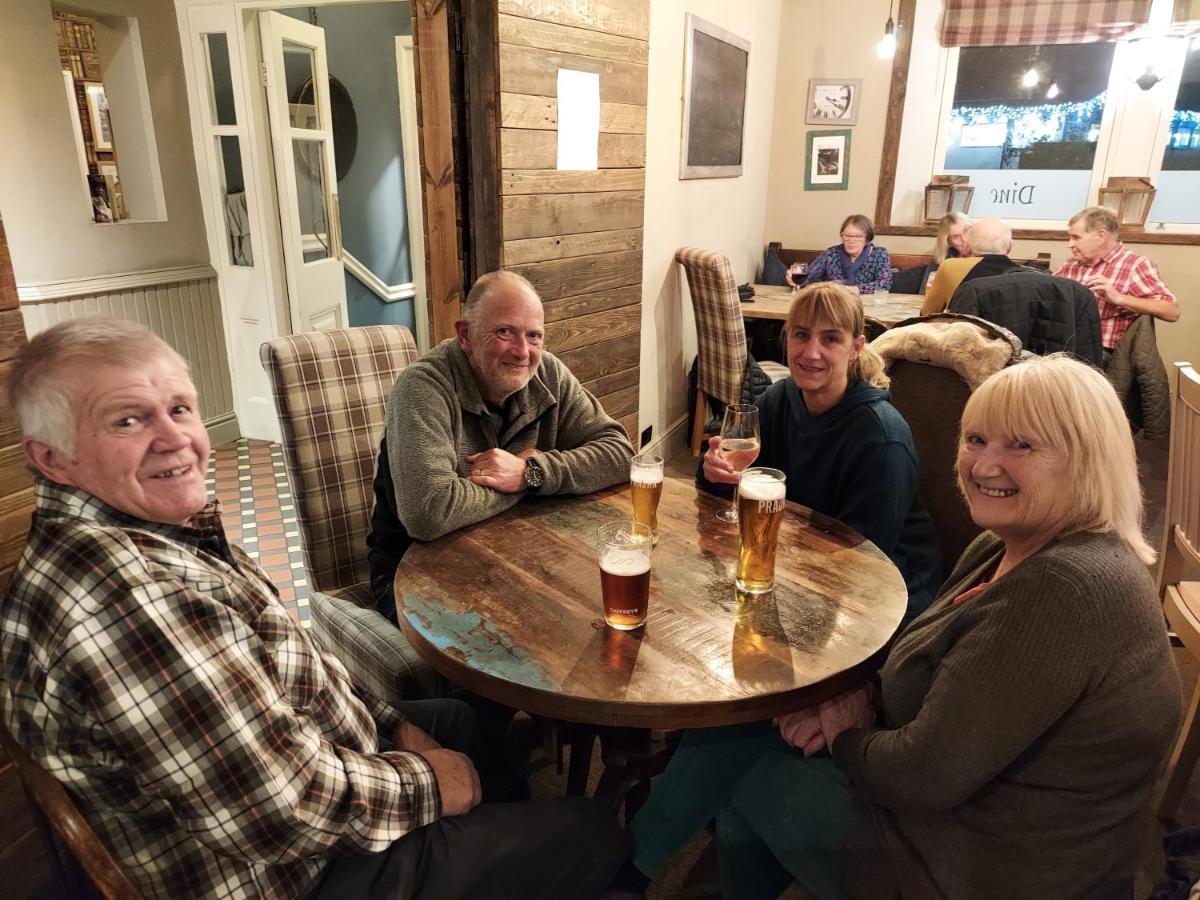 Hotel Trawden Arms Community Owned Pub à Winewall Extérieur photo