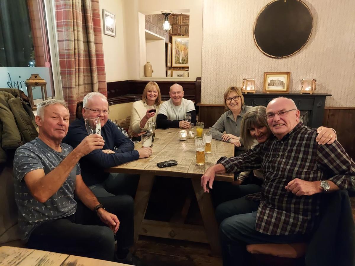Hotel Trawden Arms Community Owned Pub à Winewall Extérieur photo